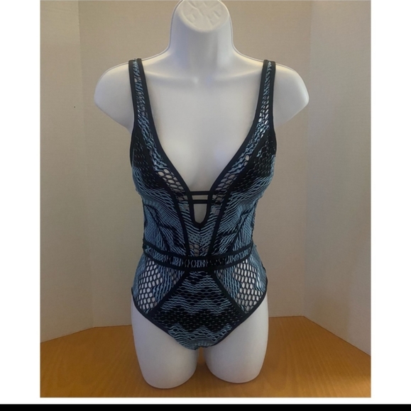 NEW BECCA Reveal Show & Tell Plunge One Piece - Picture 5 of 7